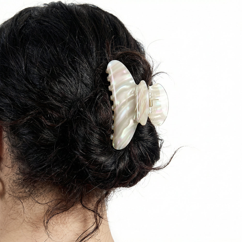 Snap Theory Opal Glow Cloud Claw Clip detail